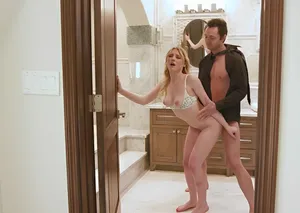 Người phụ nữ đi làm thêm bị sexy bởi cậu trai trẻ vì Gã chồng bỏ bê