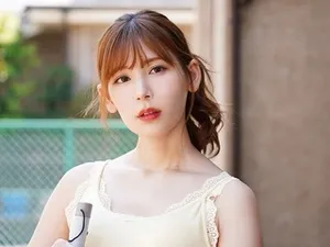 Người chồng thất nghiệp, vợ đi làm thêm và cậu sinh viên may mắn