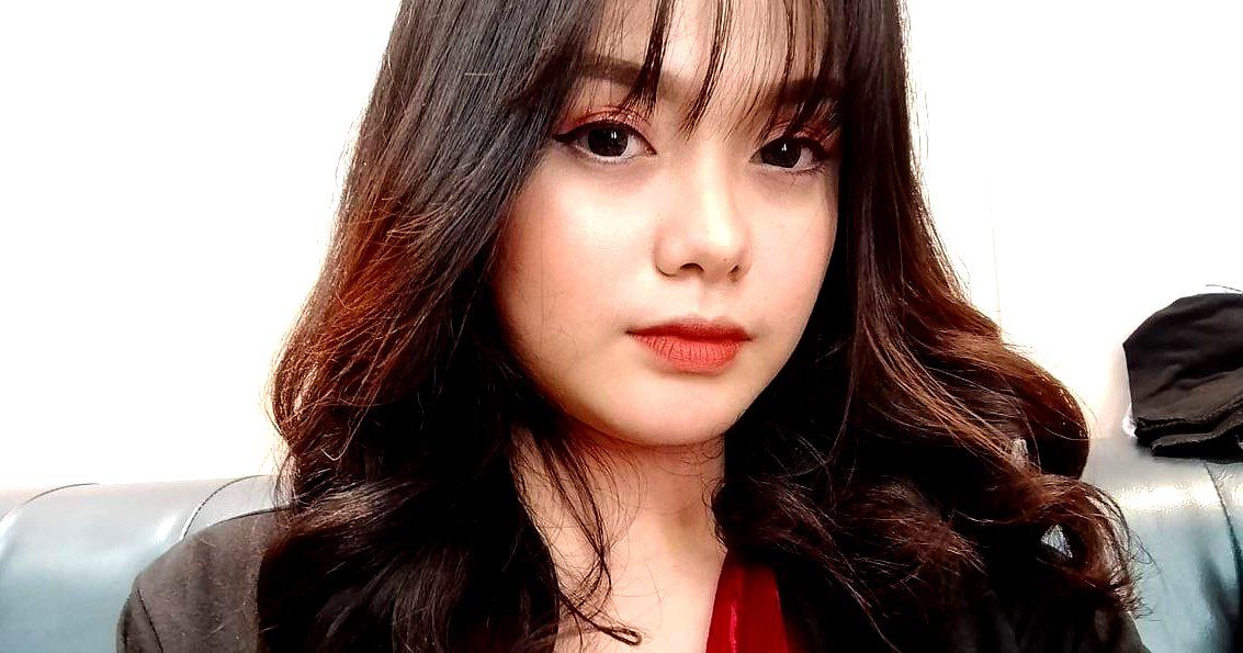 Thẩm du khó ra đành nhờ đến chị hàng xóm